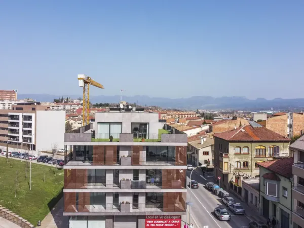 Obra de Edificaciones Moreno en la carretera de Roda, Vic