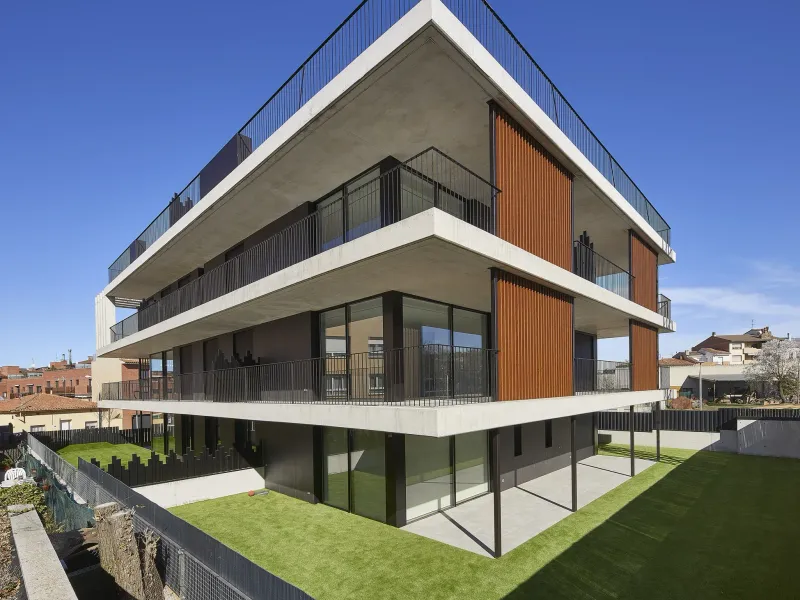 Promoción de Edificaciones Moreno en el Camí de les Escoles, Taradell