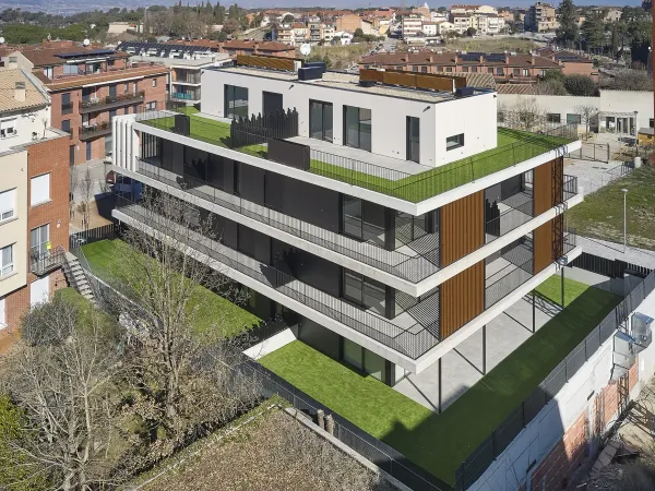 Promoción de Edificaciones Moreno en el Camí de les Escoles, Taradell